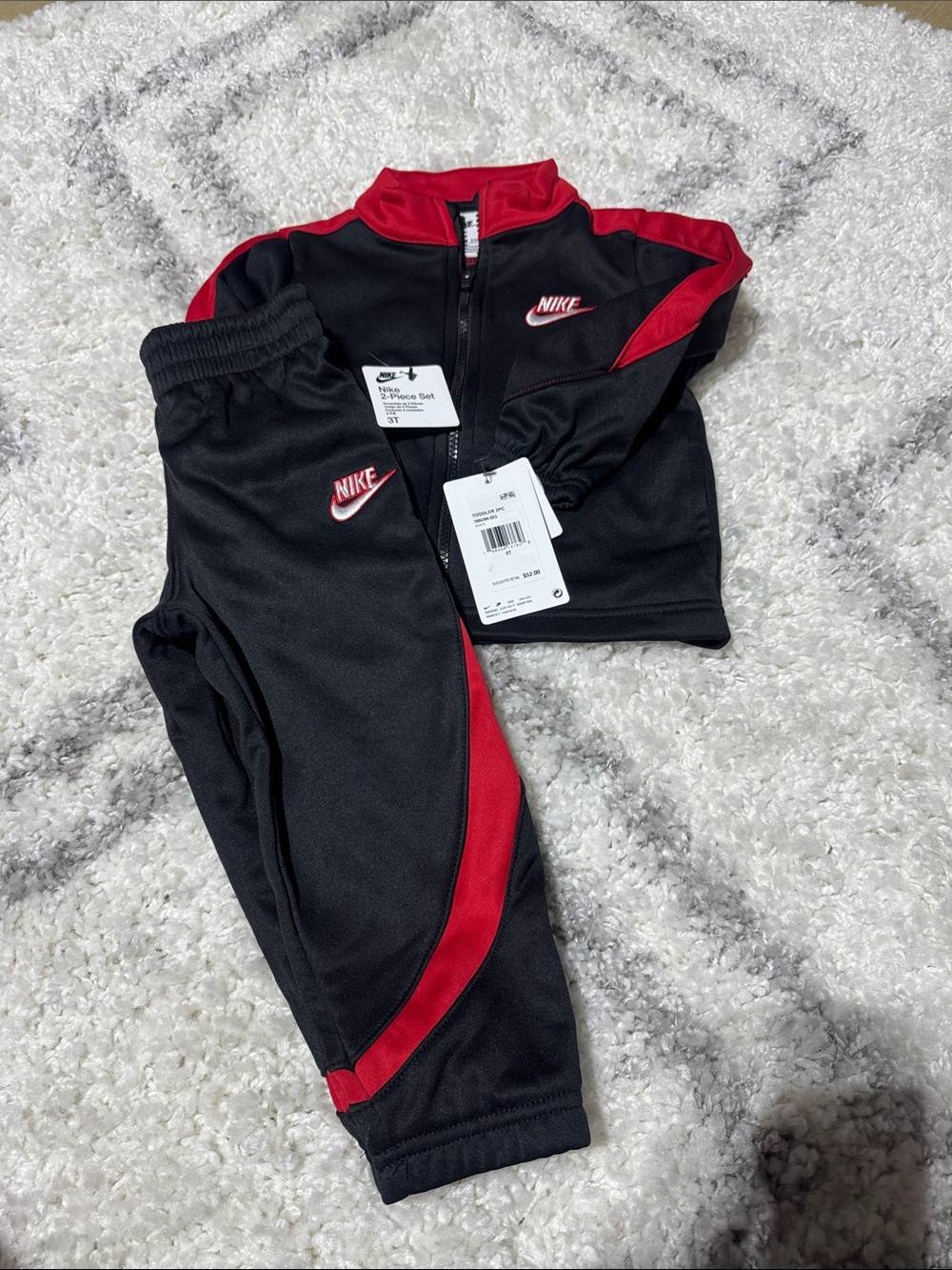 Nike Kids Black and Red Jogger track Set nwt Msrp $52